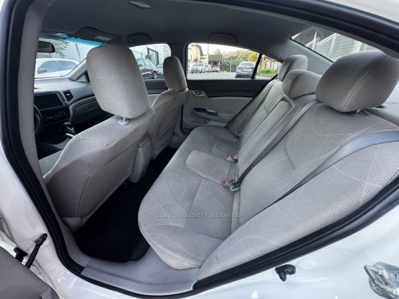 CIVIC 1.8 LXS 16V FLEX 4P MANUAL - 2014 - FELIZ