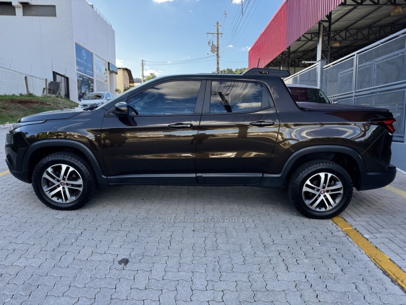 TORO 2.4 16V FLEX FREEDOM AUTOMÁTICO