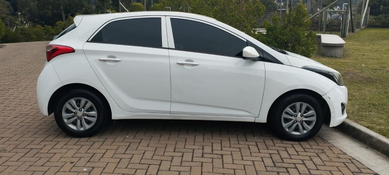 HB20 1.6 COMFORT 16V FLEX 4P MANUAL - 2013 - CANELA