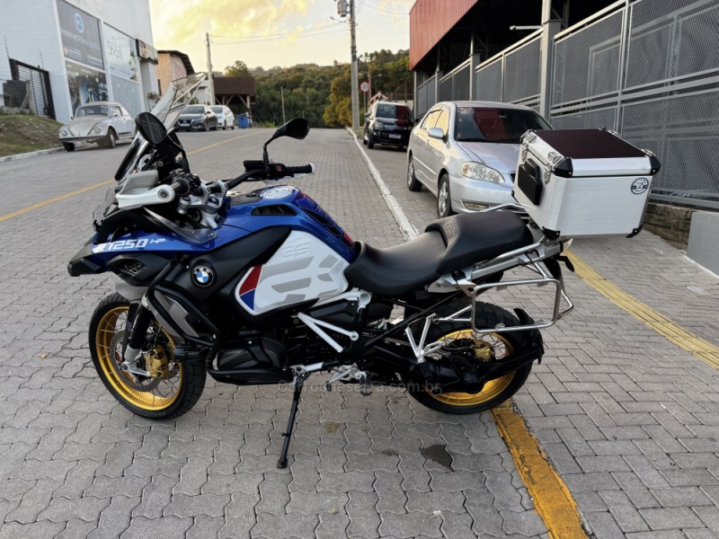 r 1250 adventure premium hp 2020 feliz