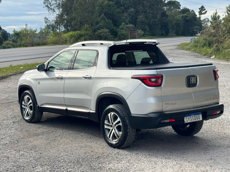 TORO 2.0 16V TURBO DIESEL VOLCANO AT9 4X4 AUTOMÁTICO - 2018 - CAXIAS DO SUL