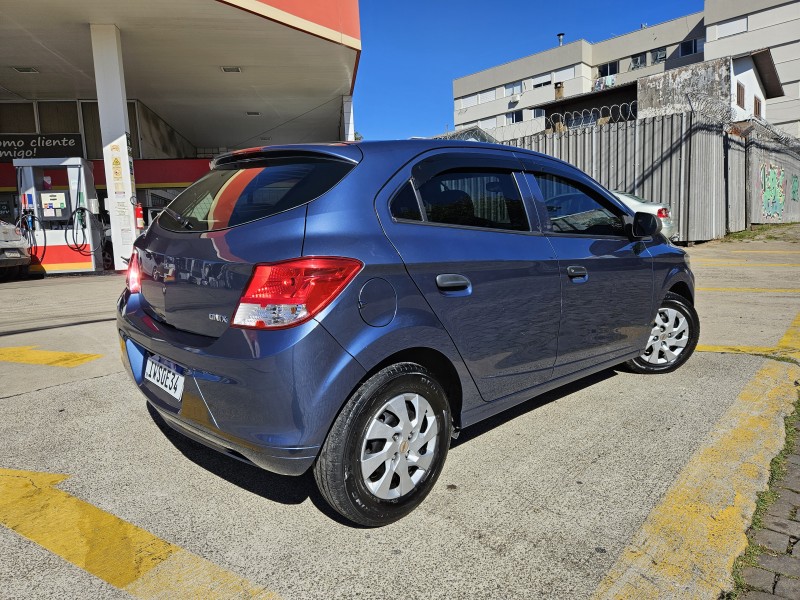 ONIX 1.0 MPFI LS 8V FLEX 4P MANUAL - 2015 - CAXIAS DO SUL