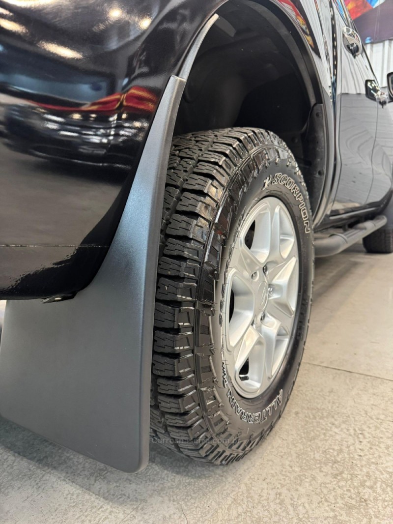 RANGER 3.2 XLT 4X4 CD 20V DIESEL 4P AUTOMÁTICO - 2013 - CAXIAS DO SUL