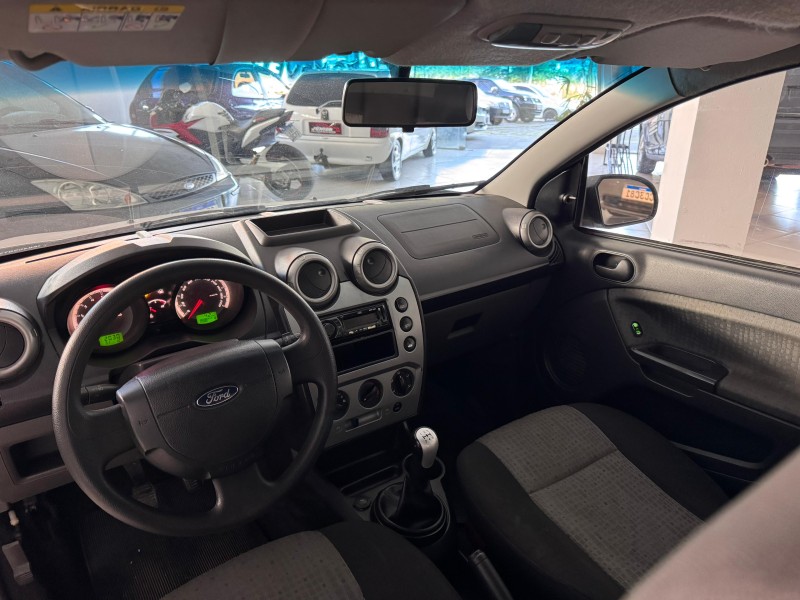 FIESTA 1.6 ROCAM SE SEDAN 8V FLEX 4P MANUAL - 2014 - CAXIAS DO SUL