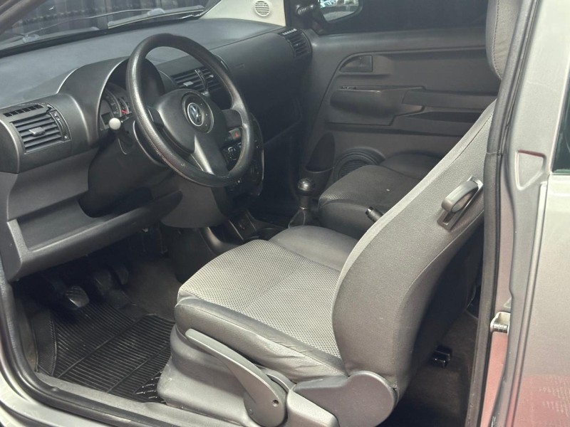 FOX 1.0 MI PLUS 8V FLEX 2P MANUAL - 2005 - CAXIAS DO SUL