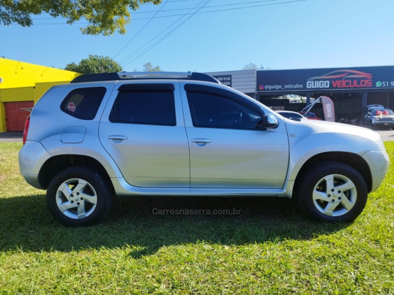 DUSTER 2.0 DYNAMIQUE 4X2 16V FLEX 4P AUTOMÁTICO - 2013 - NOVO HAMBURGO