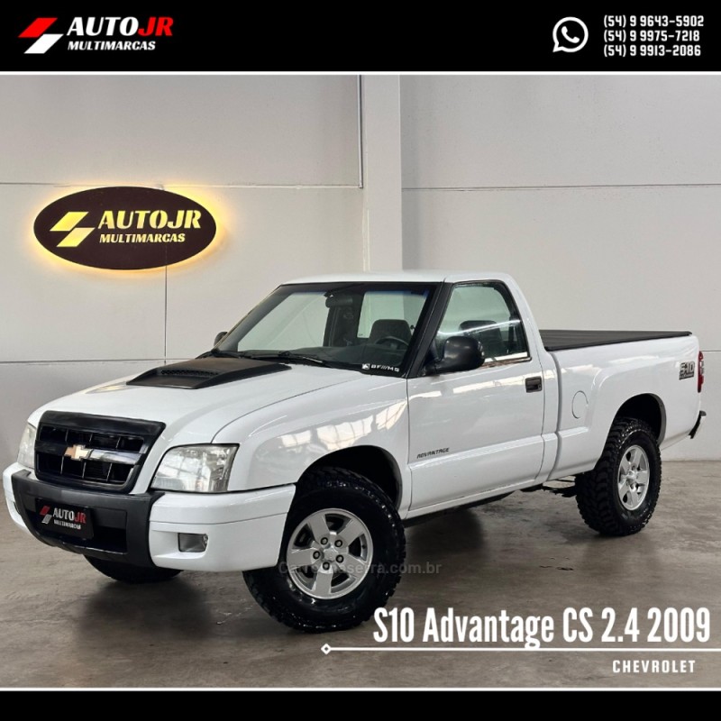S10 2.4 MPFI ADVANTAGE 4X2 CS 8V FLEX 2P MANUAL - 2009 - VACARIA