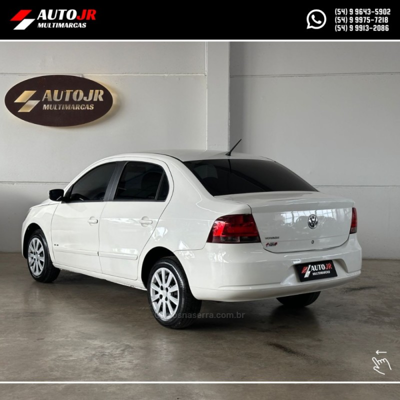 VOYAGE 1.0 I TREND 16V FLEX 4P MANUAL - 2012 - VACARIA