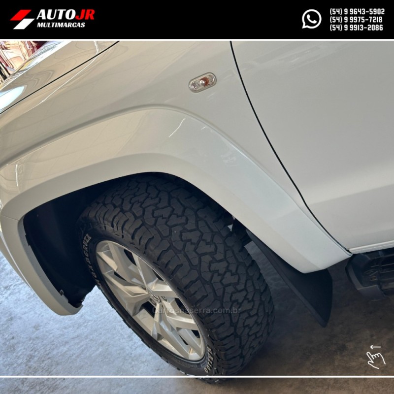 AMAROK 3.0 V6 TDI HIGHLINE CD DIESEL 4MOTION AUTOMÁTICO - 2019 - VACARIA