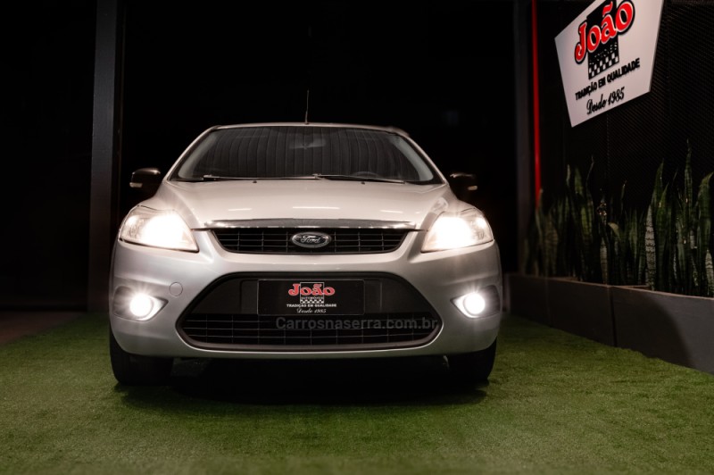 FOCUS 2.0 GLX 16V FLEX 4P AUTOMÁTICO - 2009 - CASCA