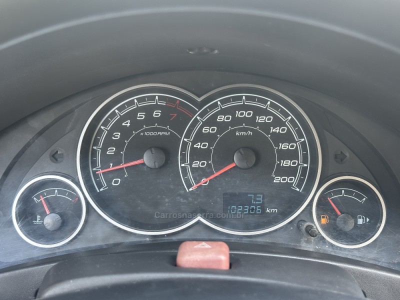 CELTA 1.0 MPFI LT 8V FLEX 4P MANUAL - 2012 - NOVA PRATA