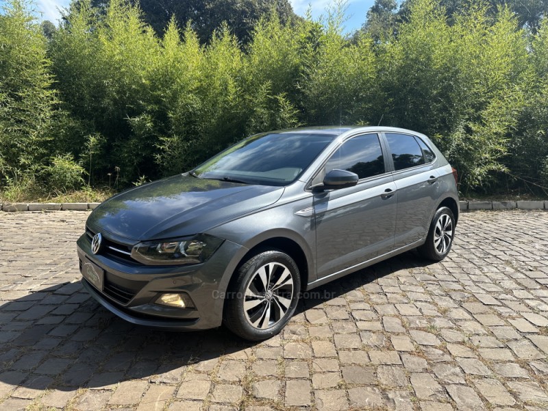 polo 1.0 200 tsi comfortline automatico 2021 nova prata
