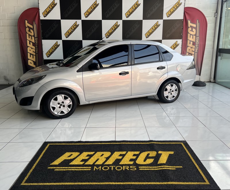 fiesta 1.6 mpi 8v gasolina 4p manual 2011 portao