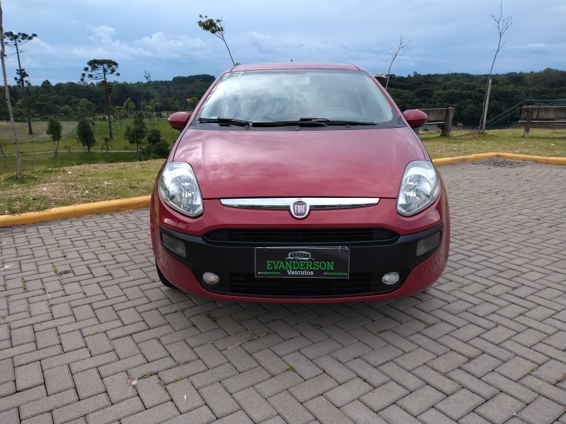 PUNTO 1.4 ATTRACTIVE 8V FLEX 4P MANUAL - 2013 - CAXIAS DO SUL