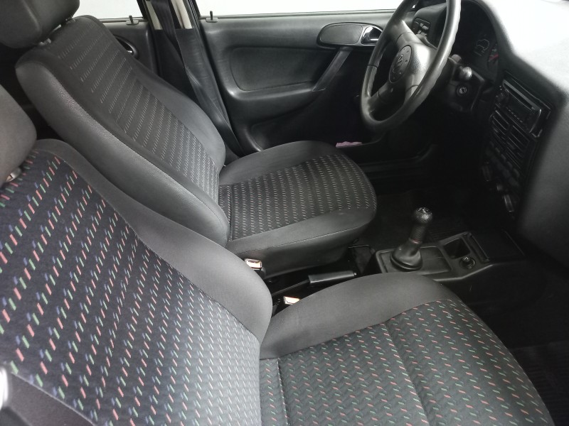 GOL 1.0 MI CITY 8V GASOLINA 4P MANUAL G.III - 2005 - BENTO GONçALVES