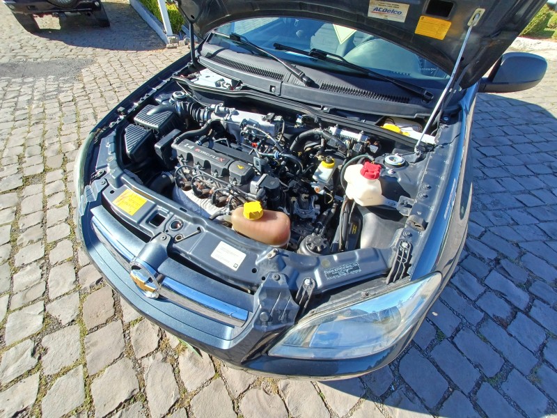 PRISMA 1.4 MPFI MAXX 8V FLEX 4P MANUAL - 2009 - FLORES DA CUNHA