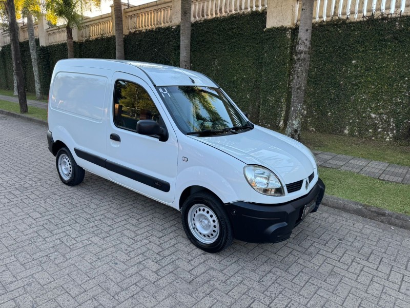 KANGOO 1.6 EXPRESS 16V FLEX 4P MANUAL - 2014 - CAXIAS DO SUL