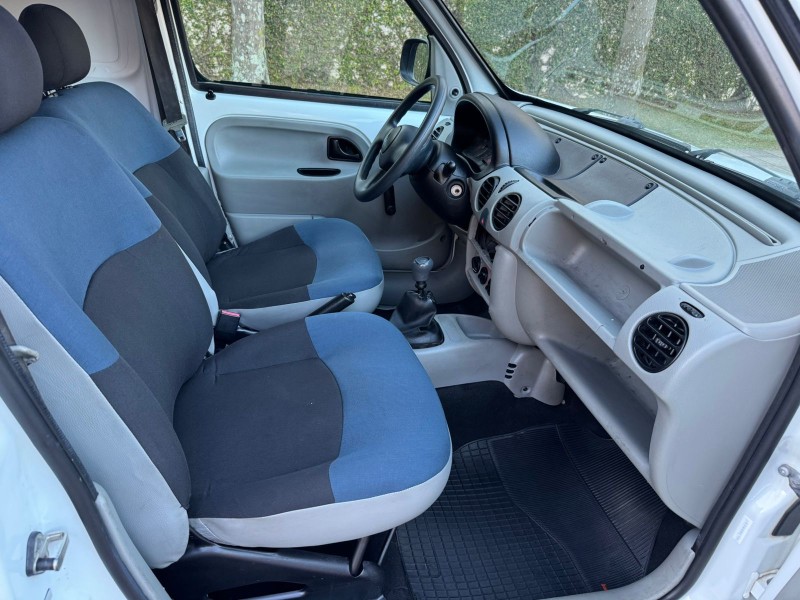 KANGOO 1.6 EXPRESS 16V FLEX 4P MANUAL - 2014 - CAXIAS DO SUL