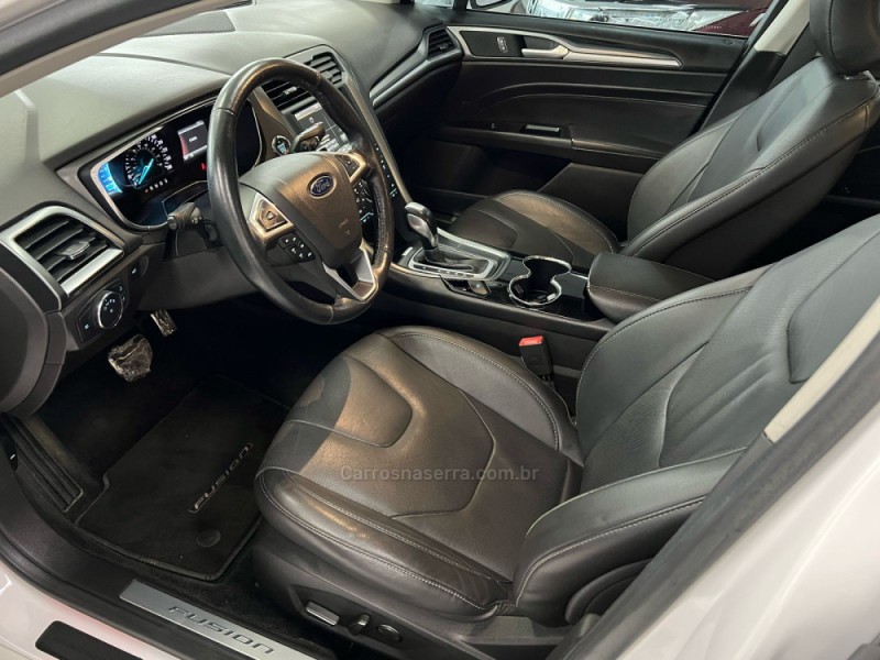 FUSION 2.0 TITANIUM GTDI ECOBOOST FWD GASOLINA 4P AUTOMÁTICO - 2015 - CAXIAS DO SUL