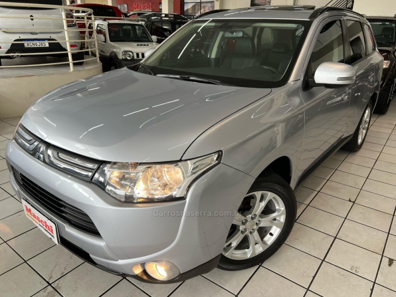 outlander 2.0 16v gasolina 4p automatico 2015 caxias do sul