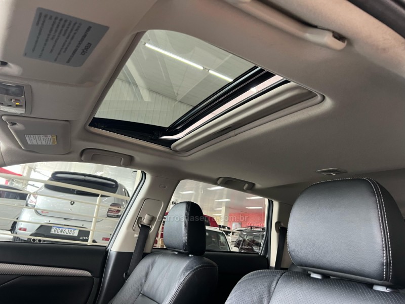 OUTLANDER 2.0 16V GASOLINA 4P AUTOMÁTICO - 2015 - CAXIAS DO SUL