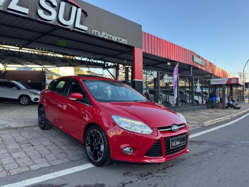 FOCUS 2.0 TITANIUM PLUS HATCH 16V FLEX 4P AUTO - 2014 - CAXIAS DO SUL