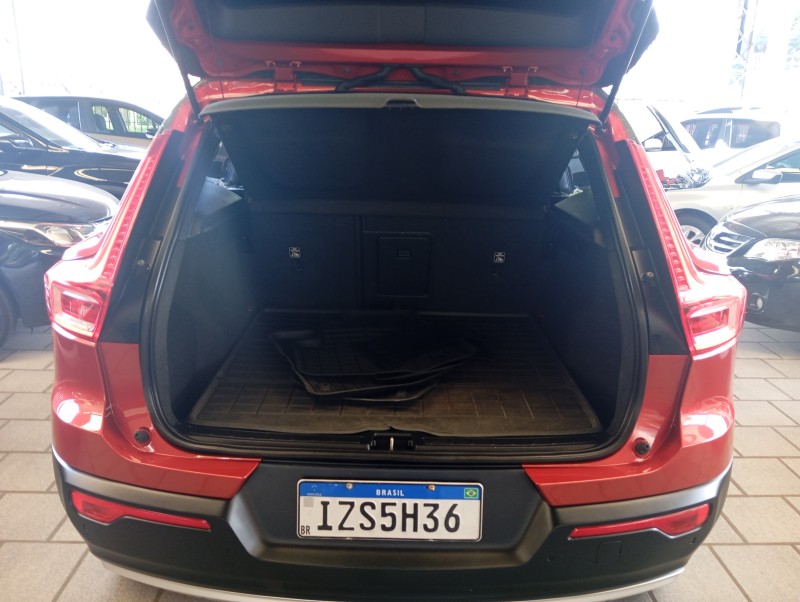 XC 40 2.0 T5 GASOLINA MOMENTUM AWD GEARTRONIC - 2020 - NOVO HAMBURGO