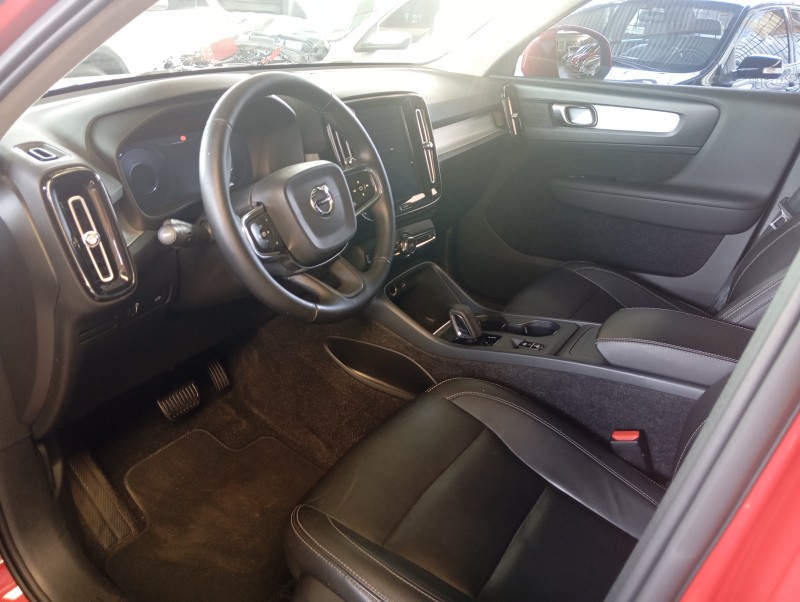 XC 40 2.0 T5 GASOLINA MOMENTUM AWD GEARTRONIC - 2020 - NOVO HAMBURGO