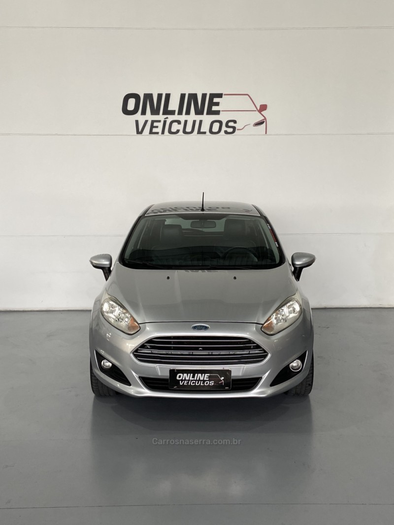 FIESTA 1.6 SE HATCH 16V FLEX 4P AUTOMÁTICO - 2015 - FARROUPILHA