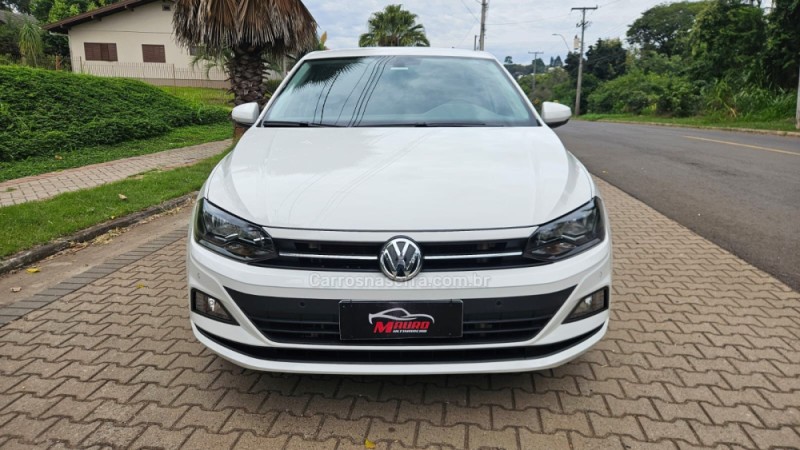 POLO 1.0	200 TSI HIGHLINE AUTOMÁTICO  - 2022 - IVOTI