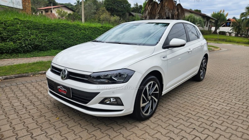 POLO 1.0	200 TSI HIGHLINE AUTOMÁTICO 