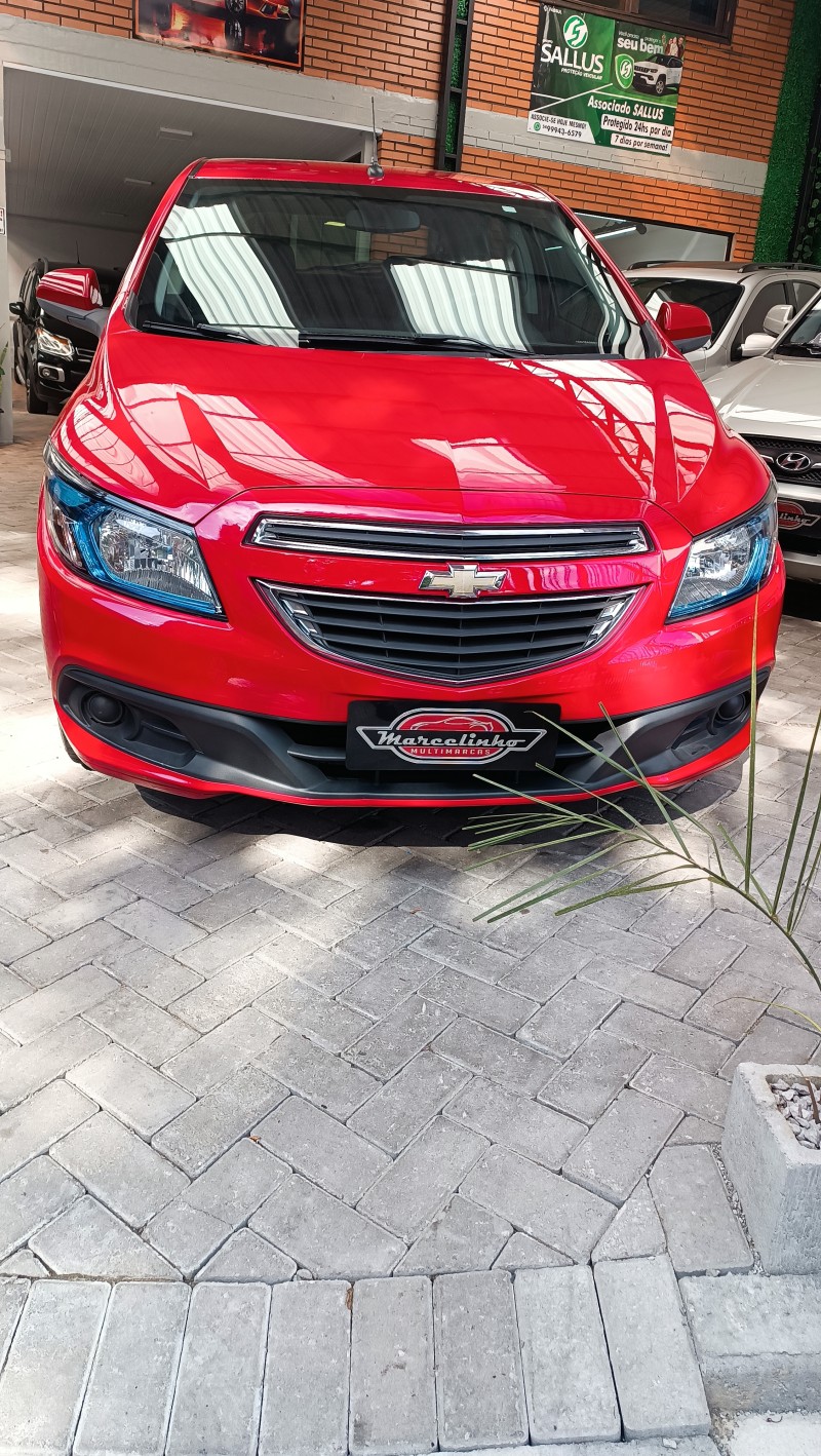 ONIX 1.4 MPFI LT 8V FLEX 4P MANUAL - 2016 - CAXIAS DO SUL