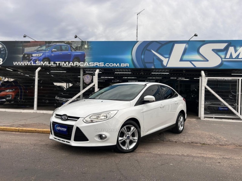focus 2.0 se sedan 16v flex 4p automatico 2015 venancio aires