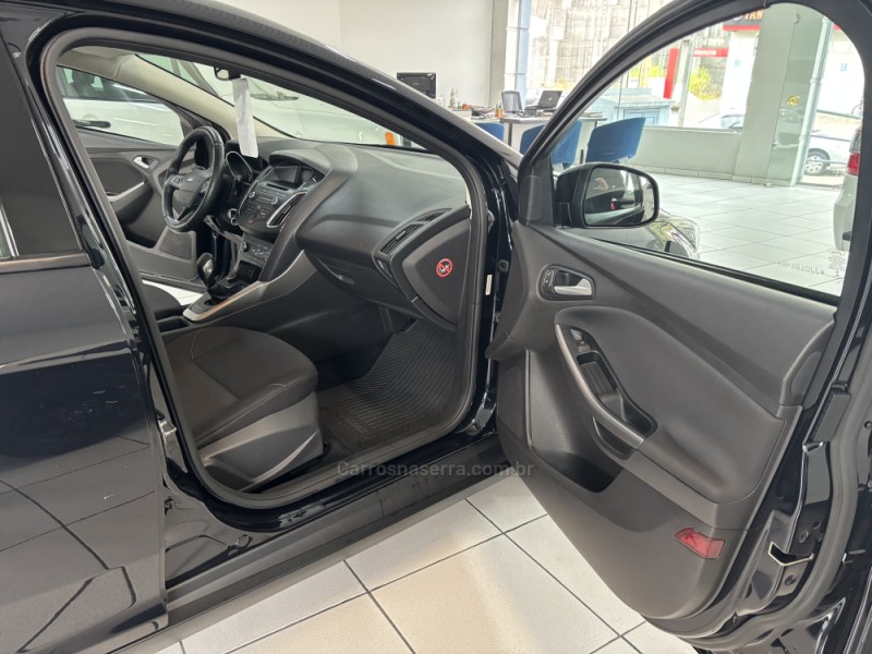 FOCUS 2.0 SE FASTBACK 16V FLEX 4P AUTOMÁTICO - 2018 - BENTO GONçALVES