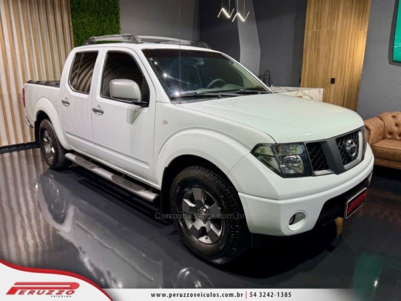 FRONTIER 2.5 XE 4X2 CD TURBO ELETRONIC DIESEL 4P MANUAL - 2012 - NOVA PRATA