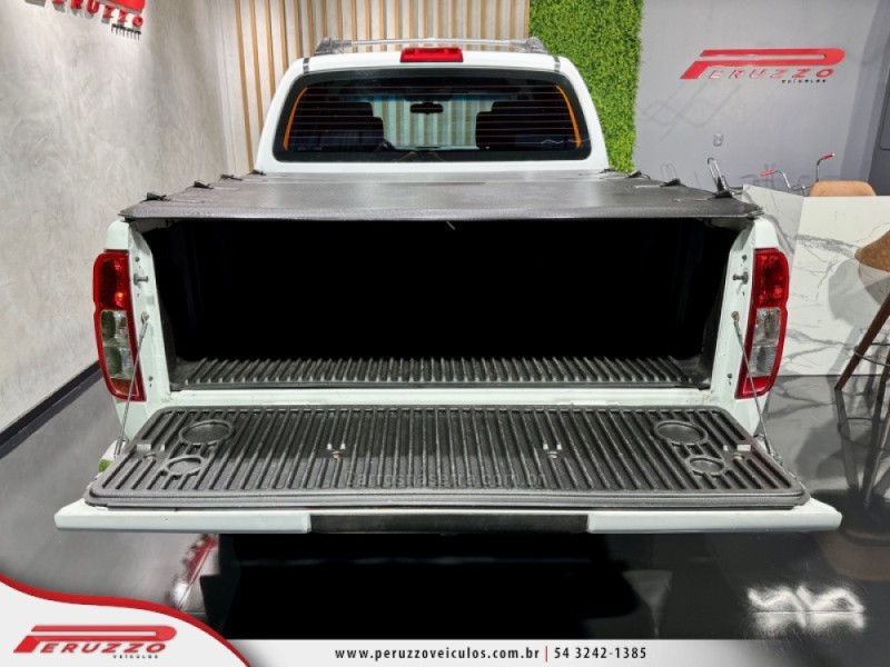 FRONTIER 2.5 XE 4X2 CD TURBO ELETRONIC DIESEL 4P MANUAL - 2012 - NOVA PRATA