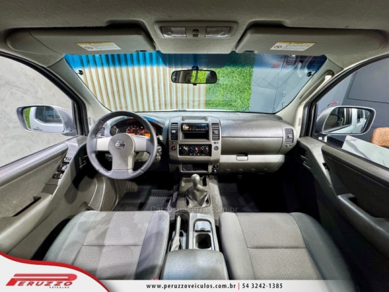 FRONTIER 2.5 XE 4X2 CD TURBO ELETRONIC DIESEL 4P MANUAL - 2012 - NOVA PRATA