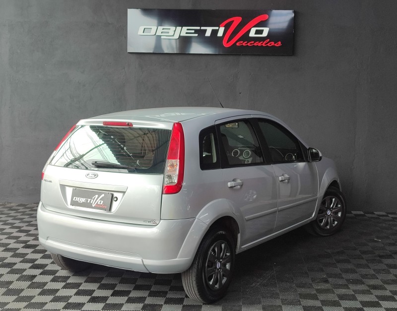 FIESTA 1.0 MPI HATCH 8V FLEX 4P MANUAL - 2010 - CAXIAS DO SUL