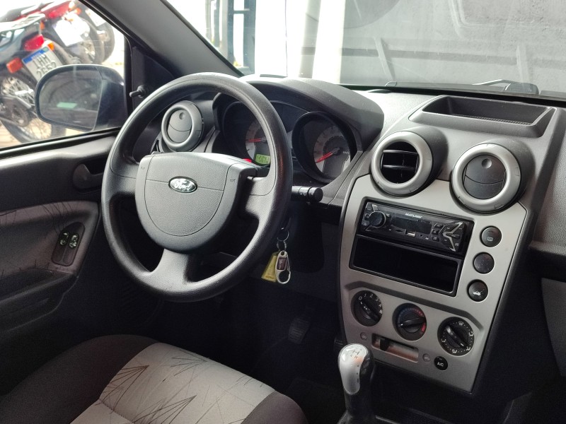 FIESTA 1.0 MPI HATCH 8V FLEX 4P MANUAL - 2010 - CAXIAS DO SUL