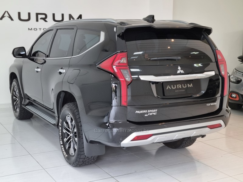 PAJERO SPORT 2.4 HPE 4X4 DIESEL 4P AUTOMÁTICA - 2024 - CAXIAS DO SUL