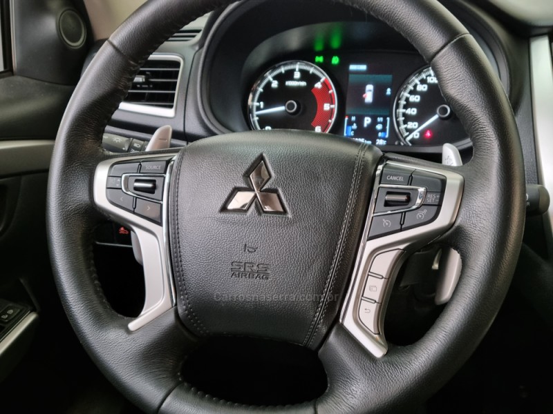 PAJERO SPORT 2.4 HPE 4X4 DIESEL 4P AUTOMÁTICA - 2024 - CAXIAS DO SUL
