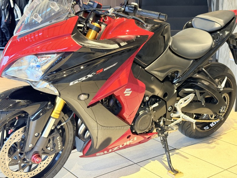 GSXS 1000 GT ABS - 2017 - CAXIAS DO SUL