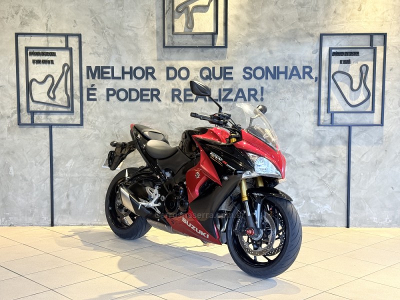 gsxs 1000 gt abs 2017 caxias do sul