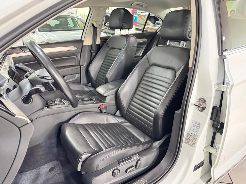 PASSAT 2.0 16V TSI BLUEMOTION GASOLINA HIGHLINE 4P DSG - 2018 - CAXIAS DO SUL