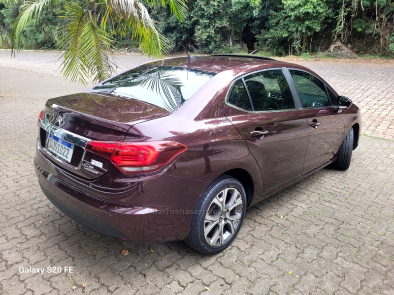 C4 LOUNGE 1.6 SHINE 16V TURBO FLEX 4P AUTOMÁTICO - 2018 - NOVA PRATA