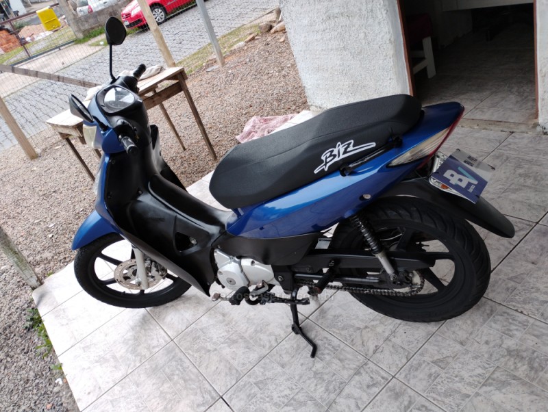 BIZ 125 + - 2010 - CAXIAS DO SUL