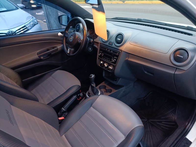 SAVEIRO 1.6 CROSS CD 16V FLEX 2P MANUAL - 2015 - BOM PRINCíPIO