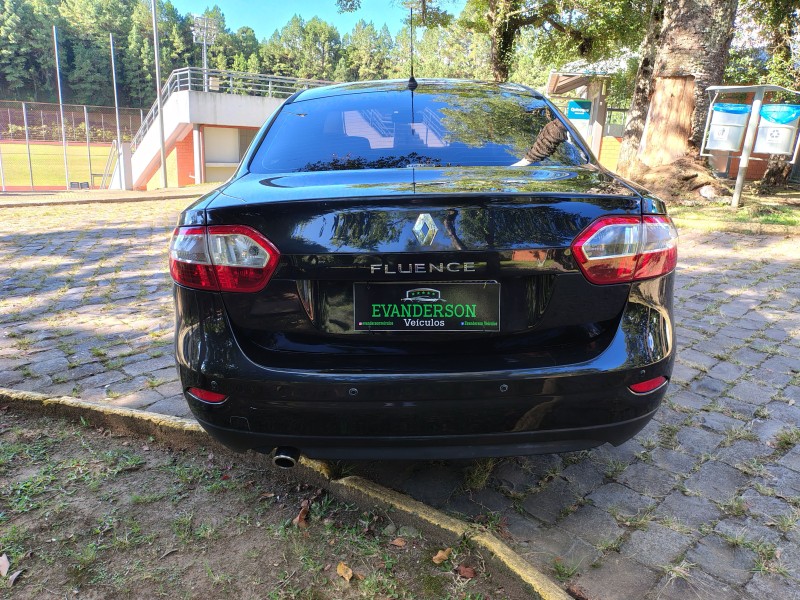 FLUENCE 2.0 DYNAMIQUE 16V FLEX 4P AUTOMÁTICO - 2013 - CAXIAS DO SUL