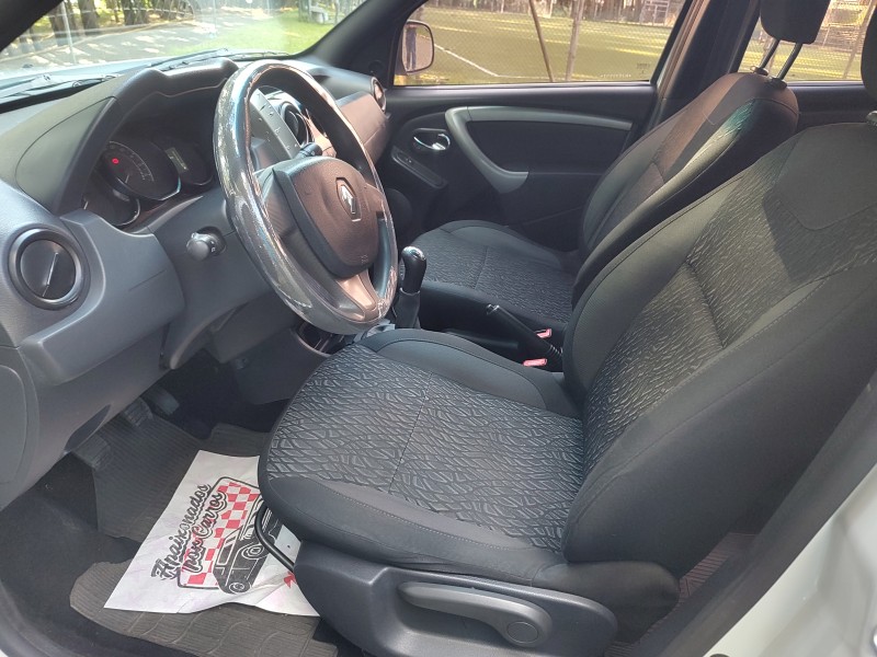 DUSTER 1.6 EXPRESSION 4X2 16V FLEX 4P MANUAL - 2017 - CAXIAS DO SUL