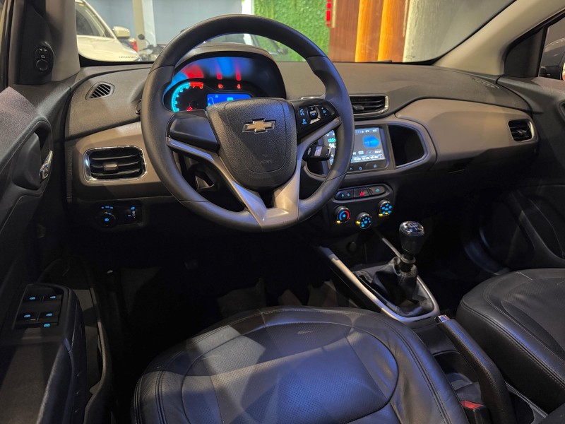 PRISMA 1.4 MPFI LTZ 8V FLEX 4P MANUAL - 2016 - NOVO HAMBURGO